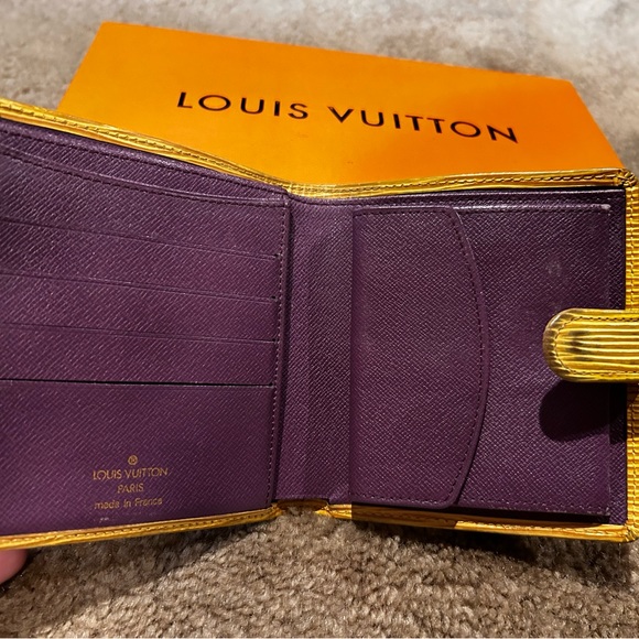 Authentic Louis Vuitton yellow purple leather Epi wallet - Picture 7 of 7